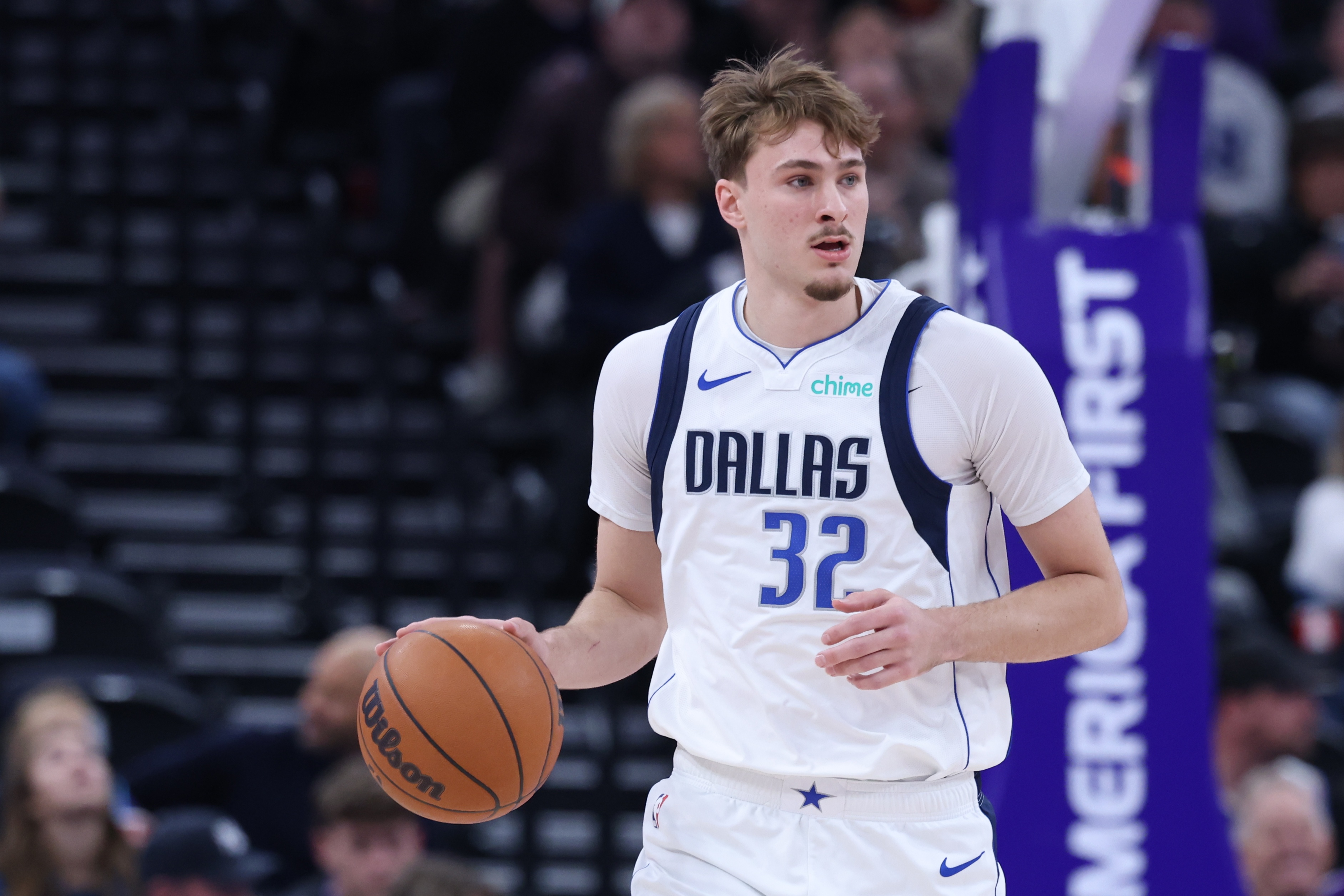 华体会体育平台-弗拉格谈脚踝扭伤:绑紧贴上胶带又回到场上 就是带伤继续打