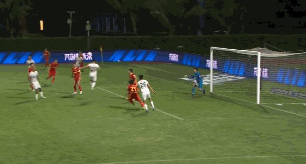 1660917952025089952.gif yt6.gif